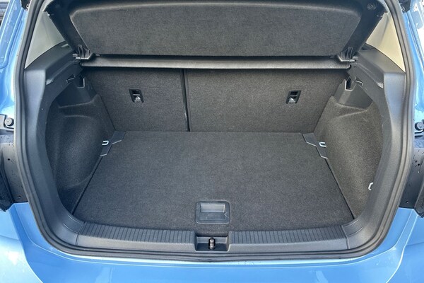 Used Volkswagen T-Cross 2024 for sale - 76241319: Photo 10