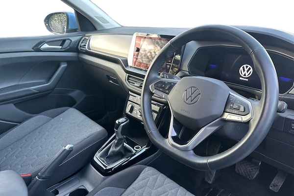 Used Volkswagen T-Cross 2024 for sale - 76241319: Photo 12