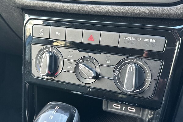 Used Volkswagen T-Cross 2024 for sale - 76241319: Photo 16