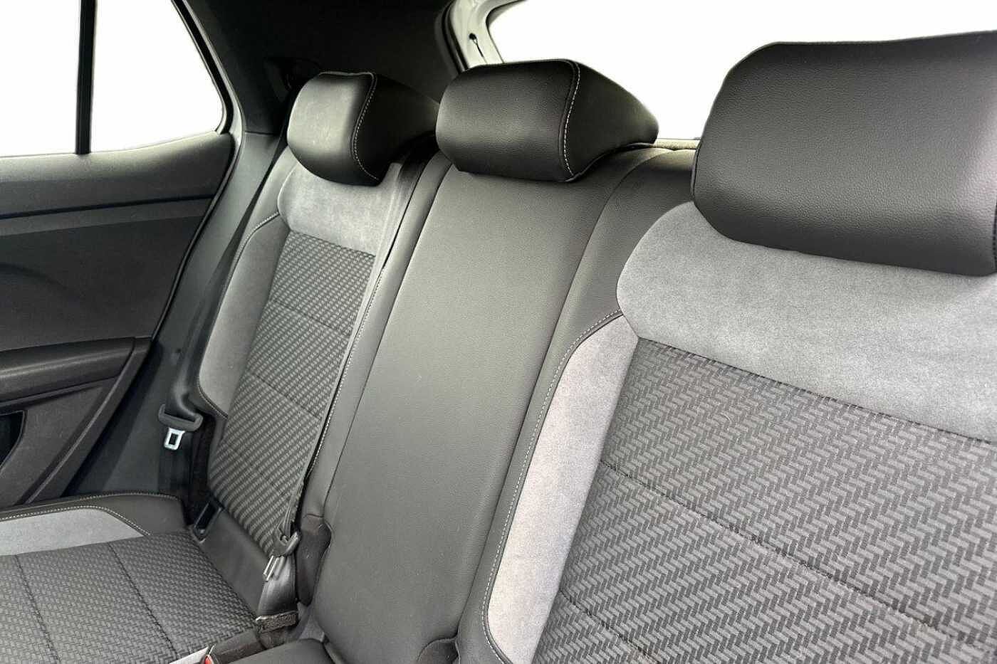 Used Volkswagen T-Cross 2023 for sale - 76111052: Photo 10