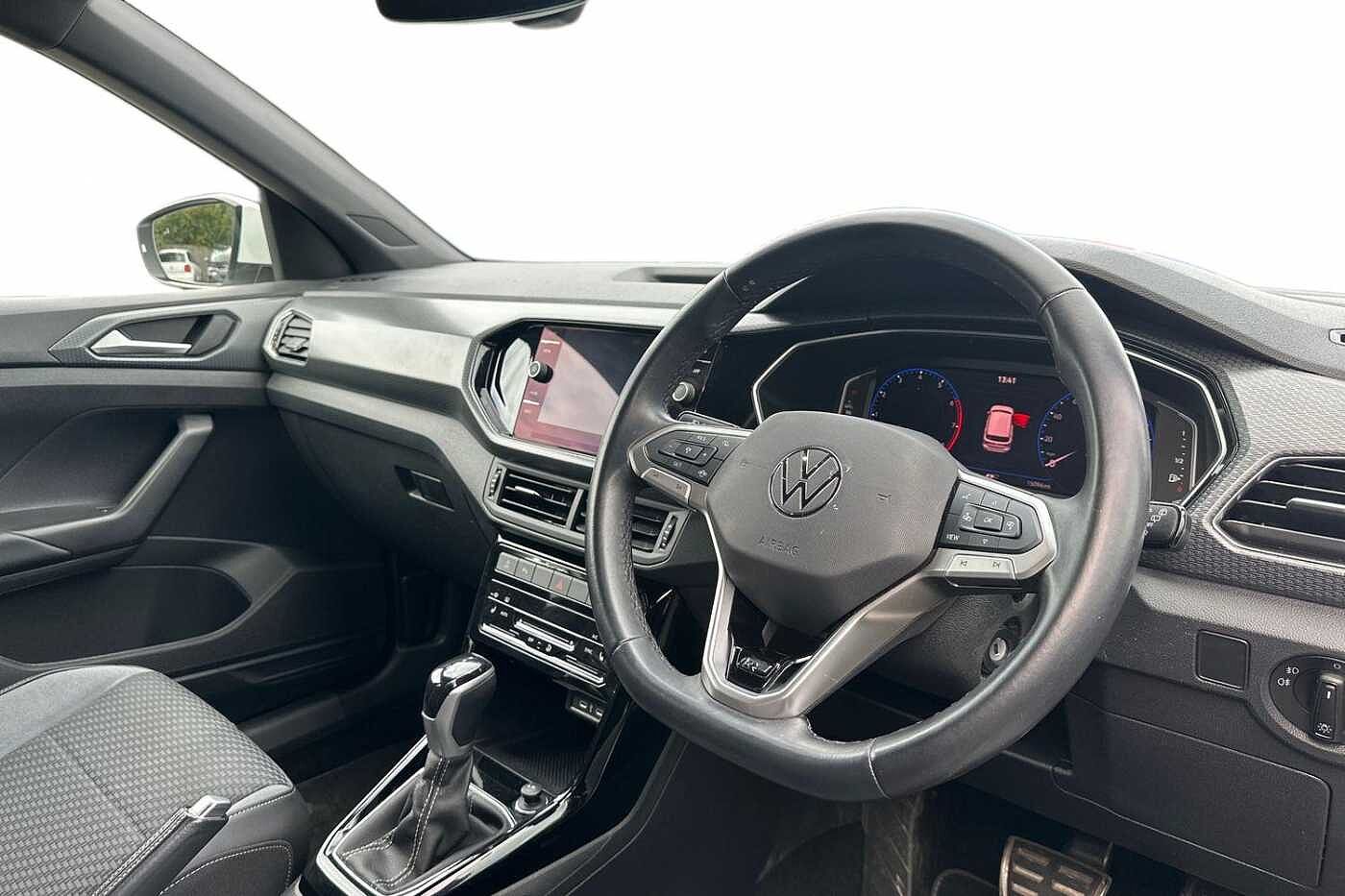 Used Volkswagen T-Cross 2023 for sale - 76111052: Photo 6