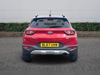 Used Kia Stonic 2018 for sale - 77941596: Photo