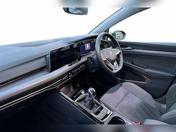 Used Volkswagen Golf 2022 for sale - 77176856: Photo