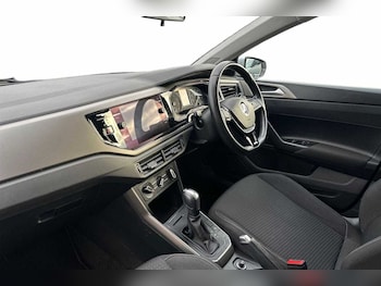 Used Volkswagen Polo 2021 for sale - 76837793: Photo