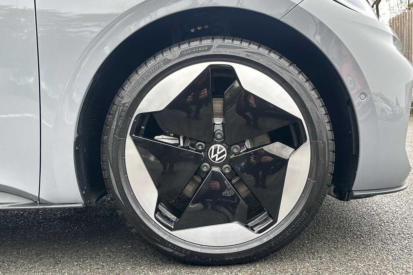 Used Volkswagen ID.3 2025 for sale - 77177082: Photo 5