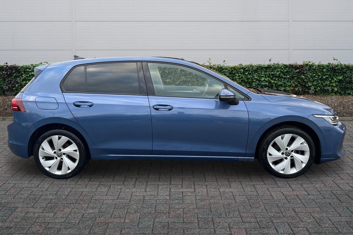 Used Volkswagen Golf 2024 for sale - 76500859: Photo 5