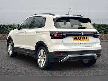 Used Volkswagen T-Cross 2020 for sale - 76888309: Photo