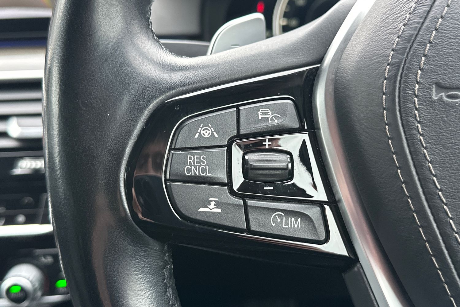 Used BMW 5 Series 2017 for sale - 77739511: Photo 22