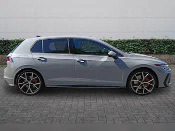 Used Volkswagen Golf 2026 for sale - 79465989: Photo