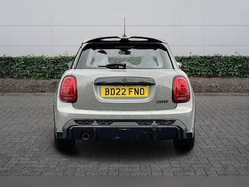 Used MINI Hatch 2022 for sale - 76730775: Photo