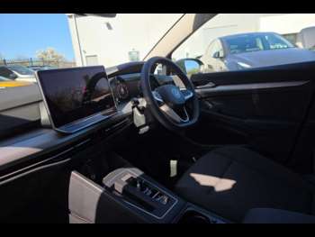 Used Volkswagen Golf 2025 for sale - 74272528: Photo