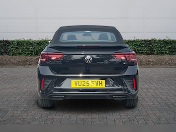 Used Volkswagen T-Roc 2025 for sale - 79269703: Photo