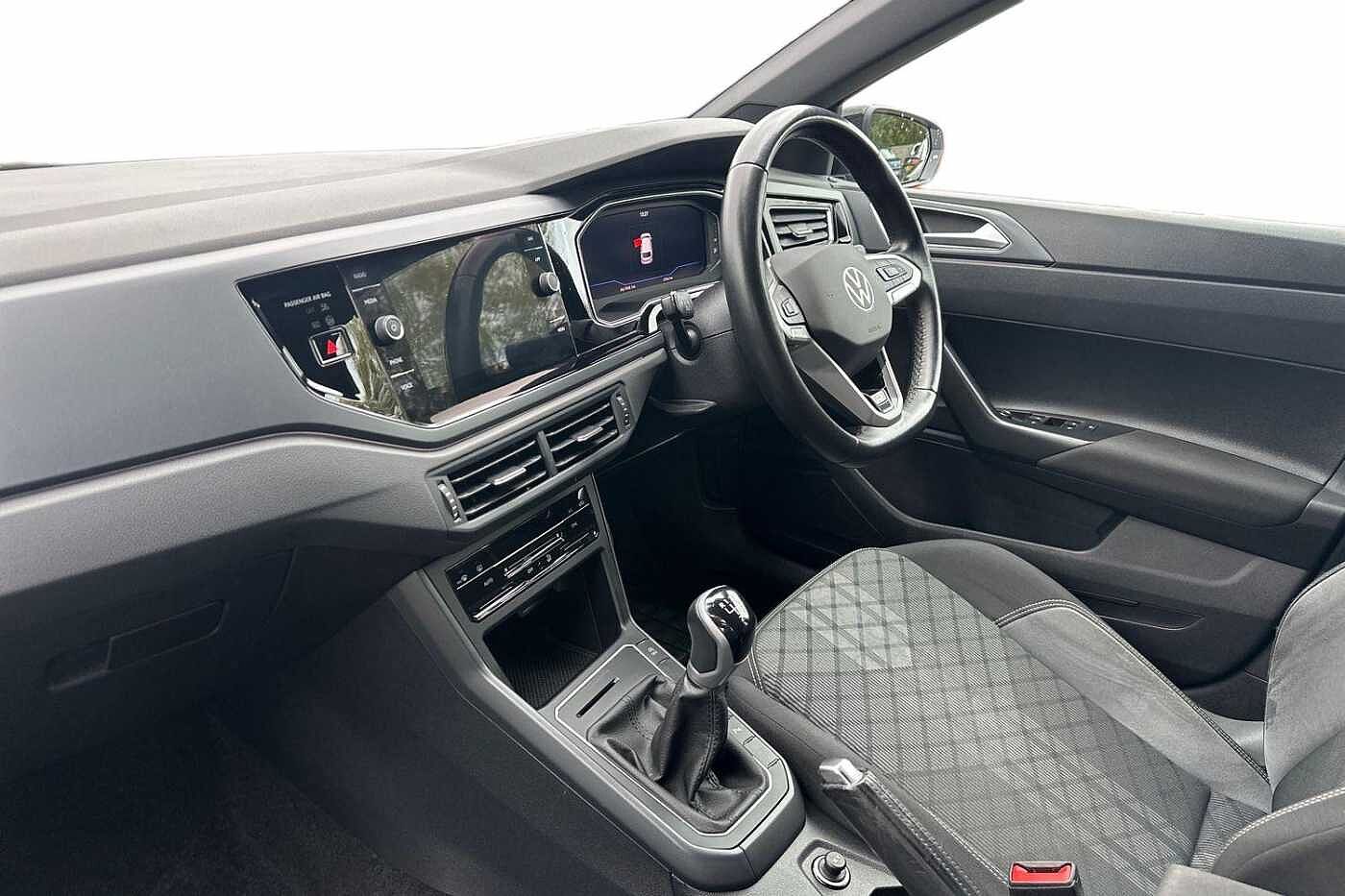 Used Volkswagen Polo 2023 for sale - 77176787: Photo 2