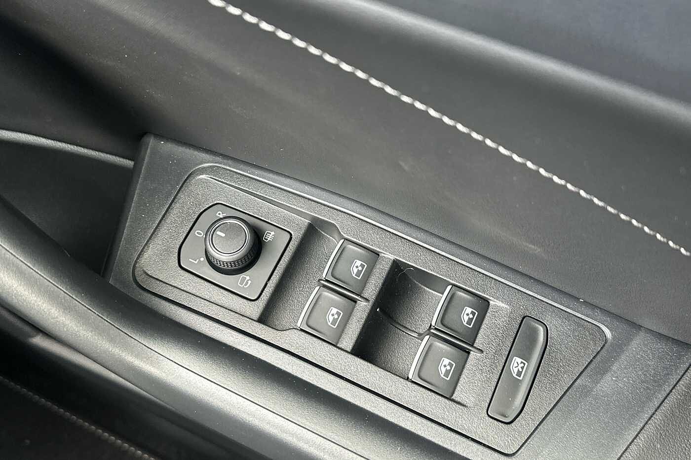 Used Volkswagen T-Roc 2025 for sale - 76110732: Photo 19