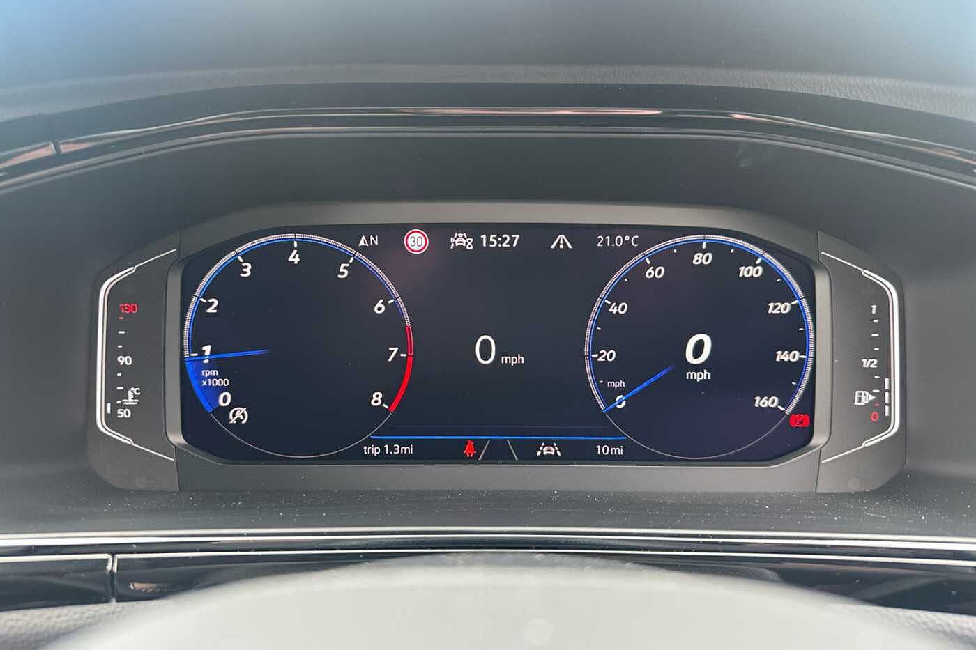 Used Volkswagen T-Roc 2025 for sale - 76110732: Photo 7