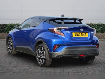 Used Toyota C-HR 2017 for sale - 77785656: Photo