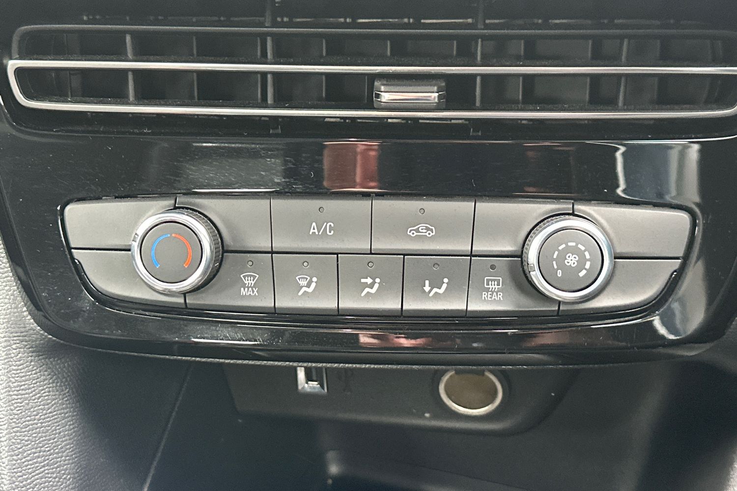 Used Vauxhall Mokka 2023 for sale - 76730637: Photo 15