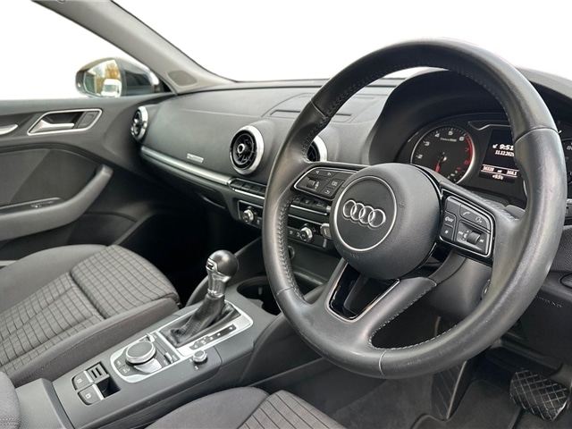 Used Audi A3 2017 for sale - 77013463: Photo 4