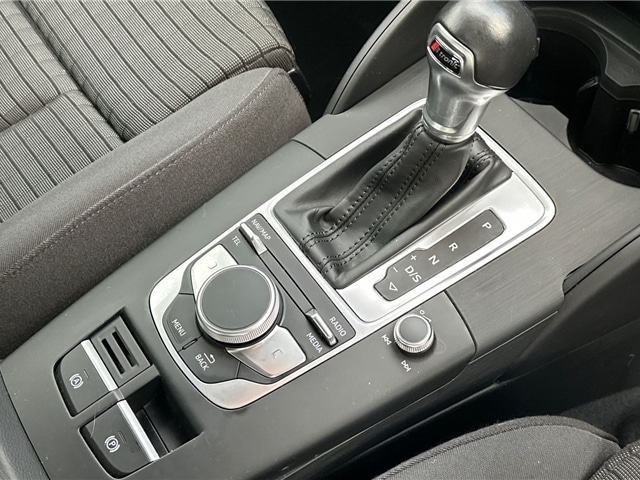 Used Audi A3 2017 for sale - 77013463: Photo 7