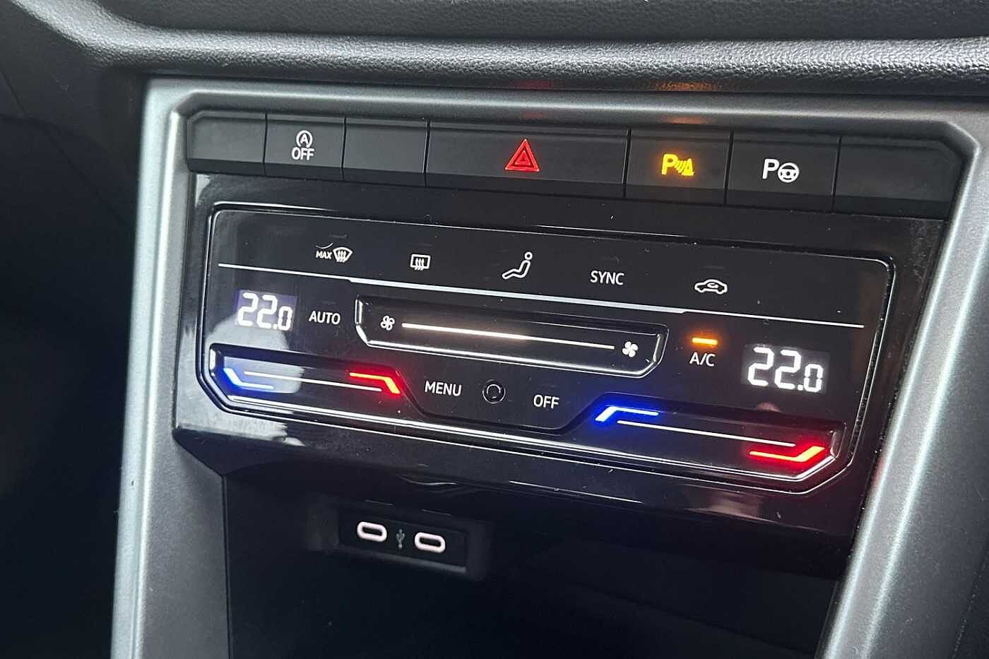 Used Volkswagen T-Roc 2022 for sale - 77176601: Photo 17