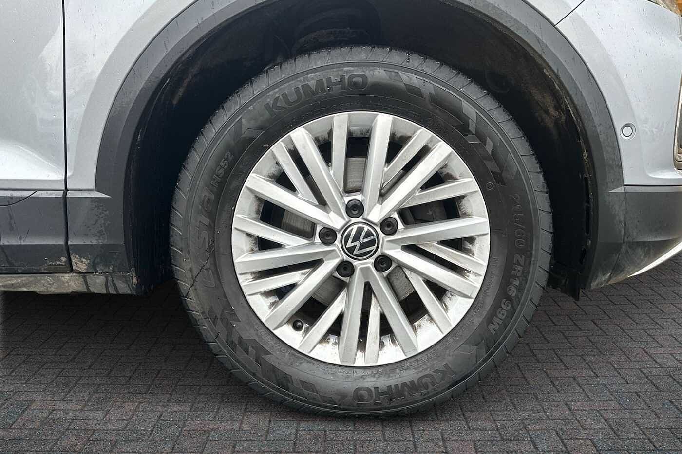 Used Volkswagen T-Roc 2022 for sale - 77176601: Photo 5