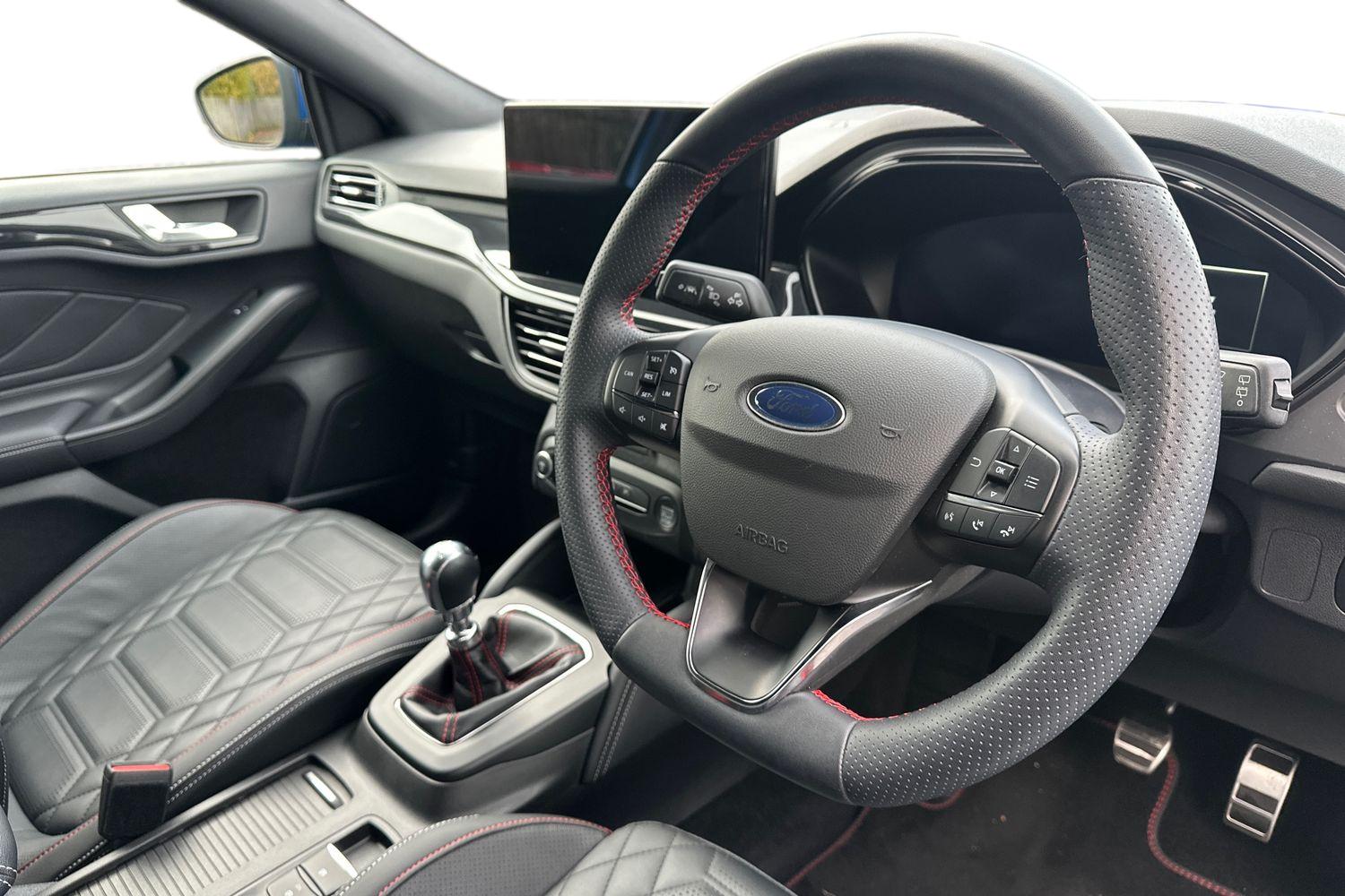 Used Ford Focus 2022 for sale - 77176952: Photo 12