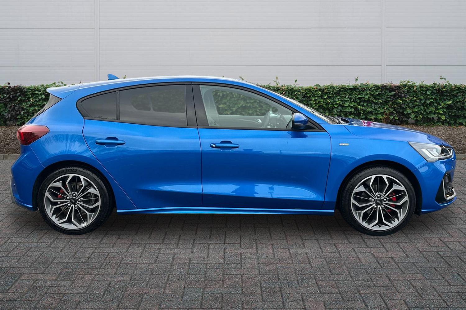 Used Ford Focus 2022 for sale - 77176952: Photo 5