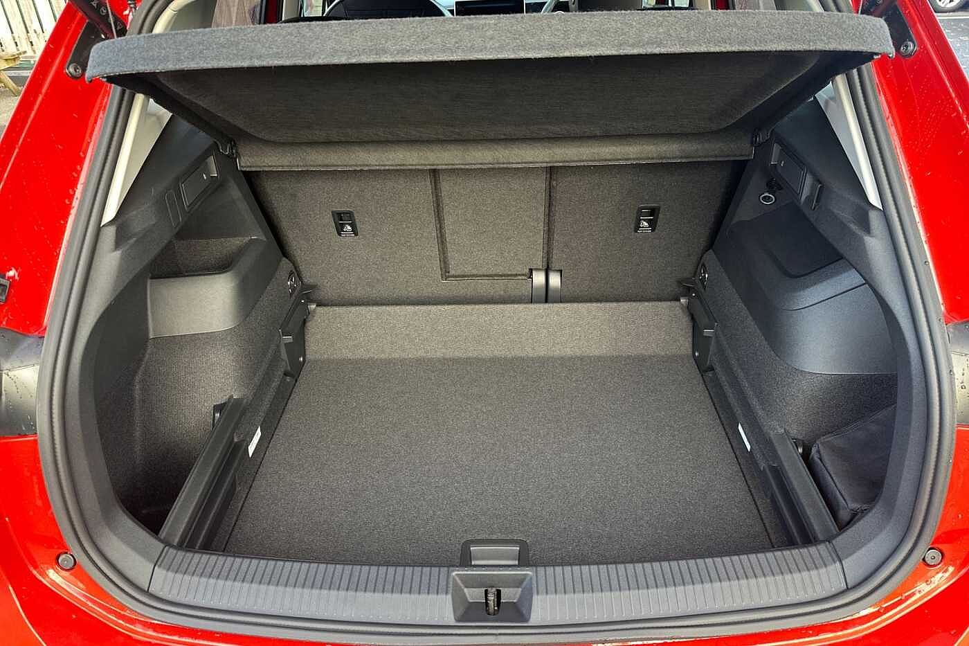 Used Volkswagen Tiguan 2025 for sale - 77176779: Photo 11