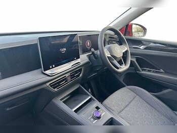 Used Volkswagen Tiguan 2025 for sale - 77176779: Photo