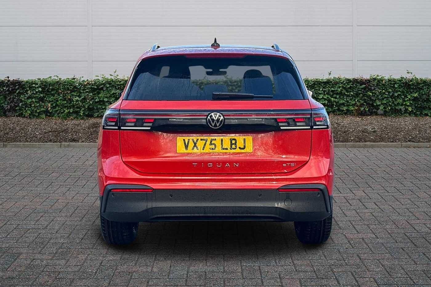 Used Volkswagen Tiguan 2025 for sale - 77176779: Photo 8