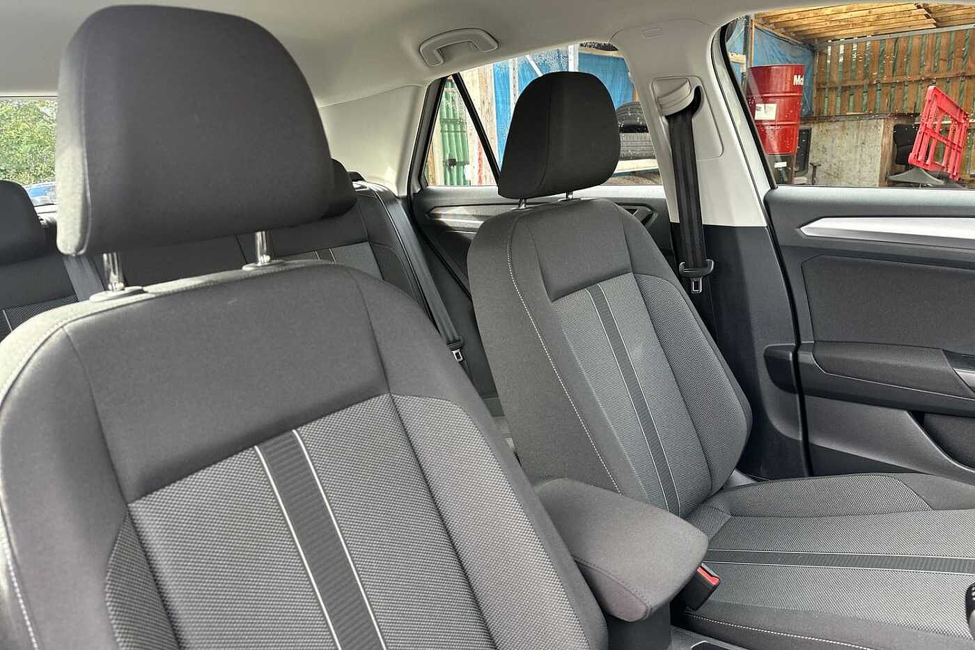 Used Volkswagen T-Roc 2024 for sale - 76241314: Photo 15