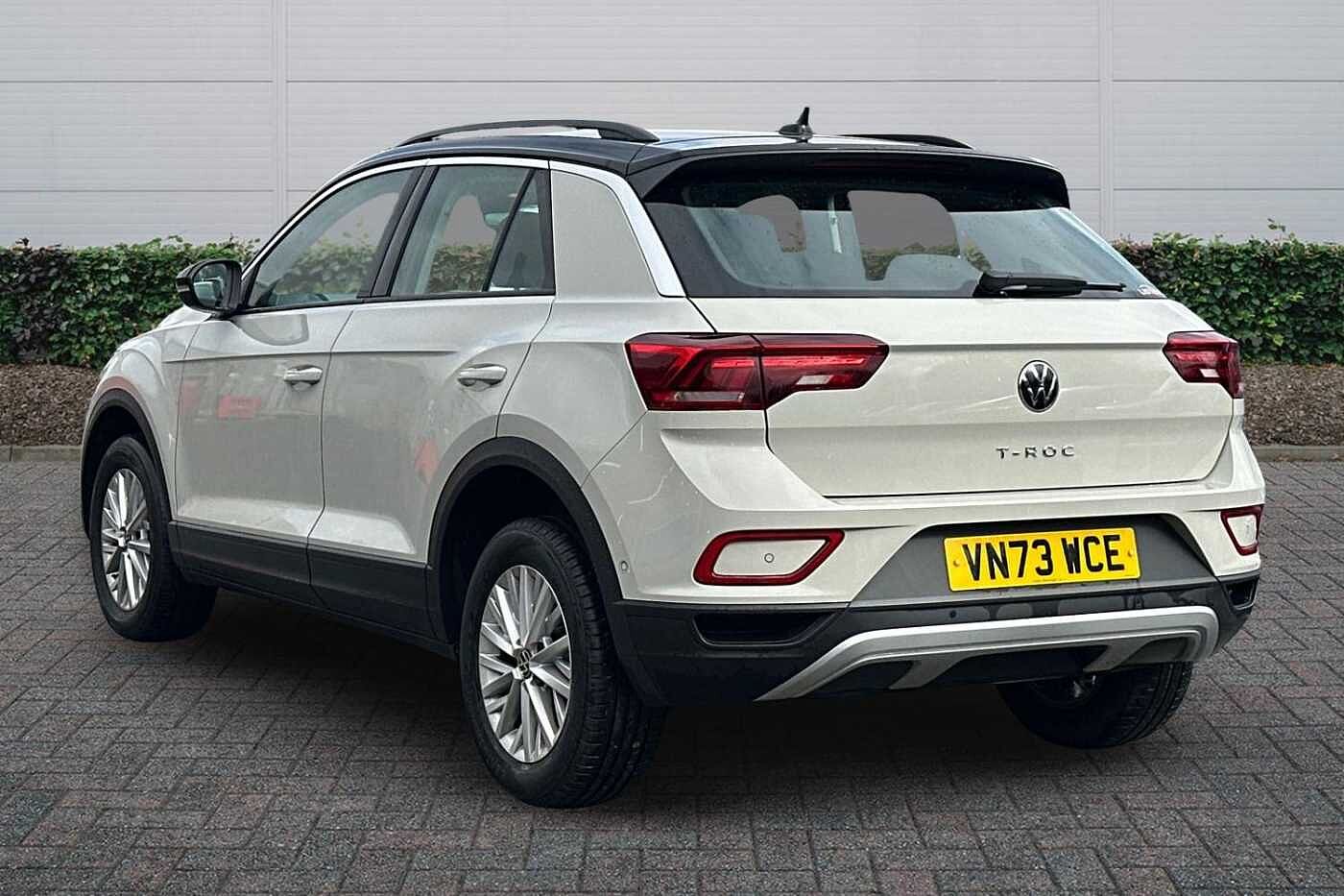 Used Volkswagen T-Roc 2024 for sale - 76241314: Photo 3