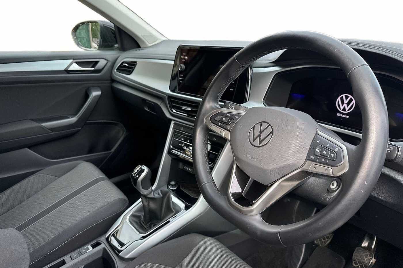 Used Volkswagen T-Roc 2024 for sale - 76241314: Photo 6