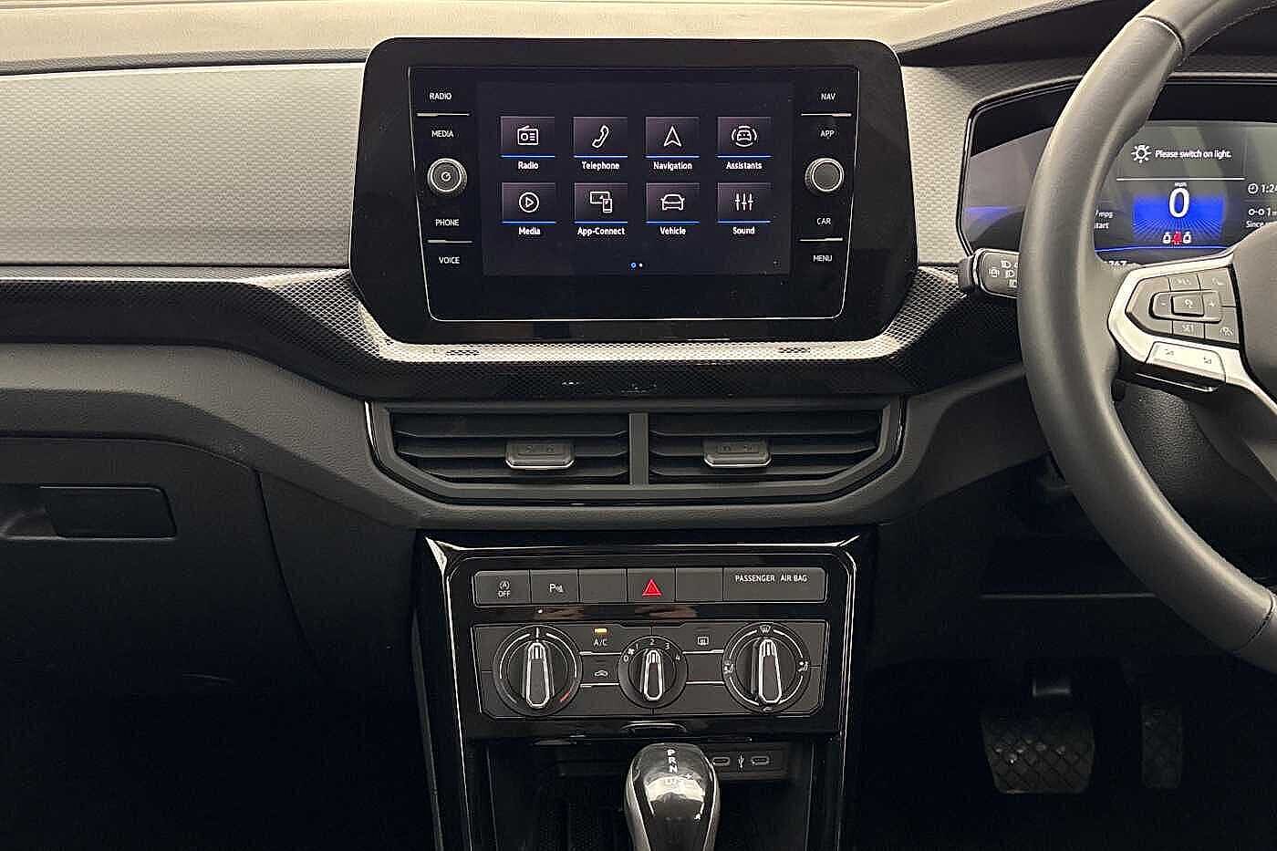 Used Volkswagen T-Cross 2025 for sale - 77627091: Photo 12