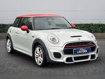 2017 (67) - 2.0 John Cooper Works 3dr