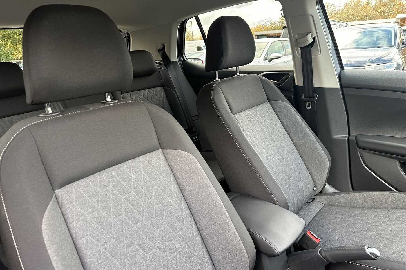 Used Volkswagen T-Cross 2024 for sale - 76500863: Photo 13