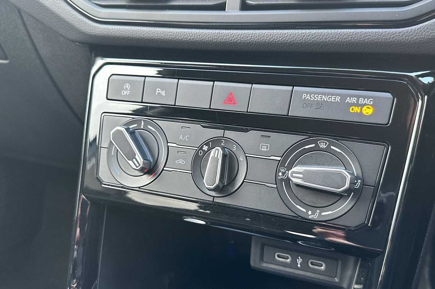 Used Volkswagen T-Cross 2024 for sale - 76500863: Photo 15