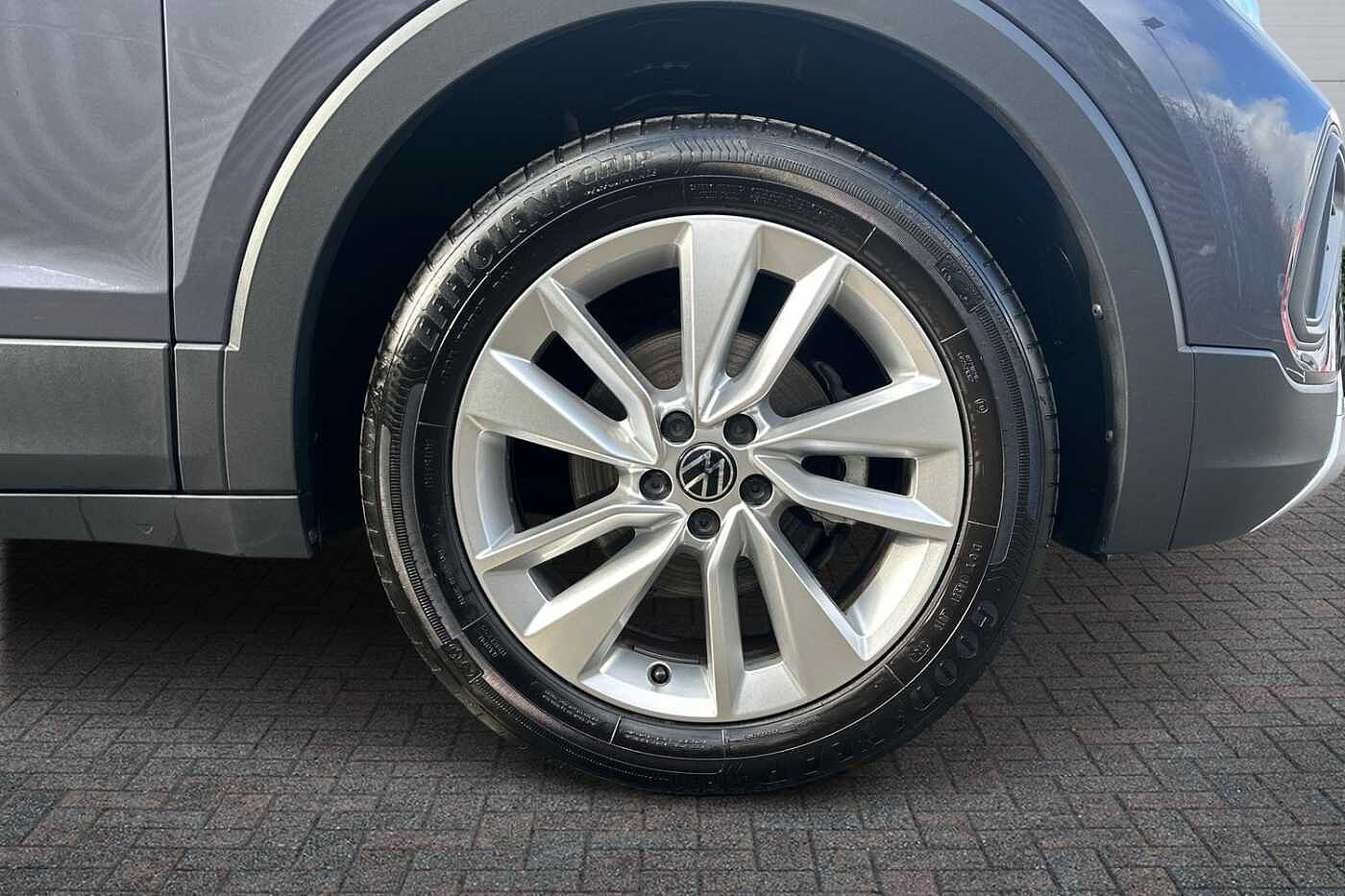 Used Volkswagen T-Cross 2024 for sale - 76500863: Photo 5