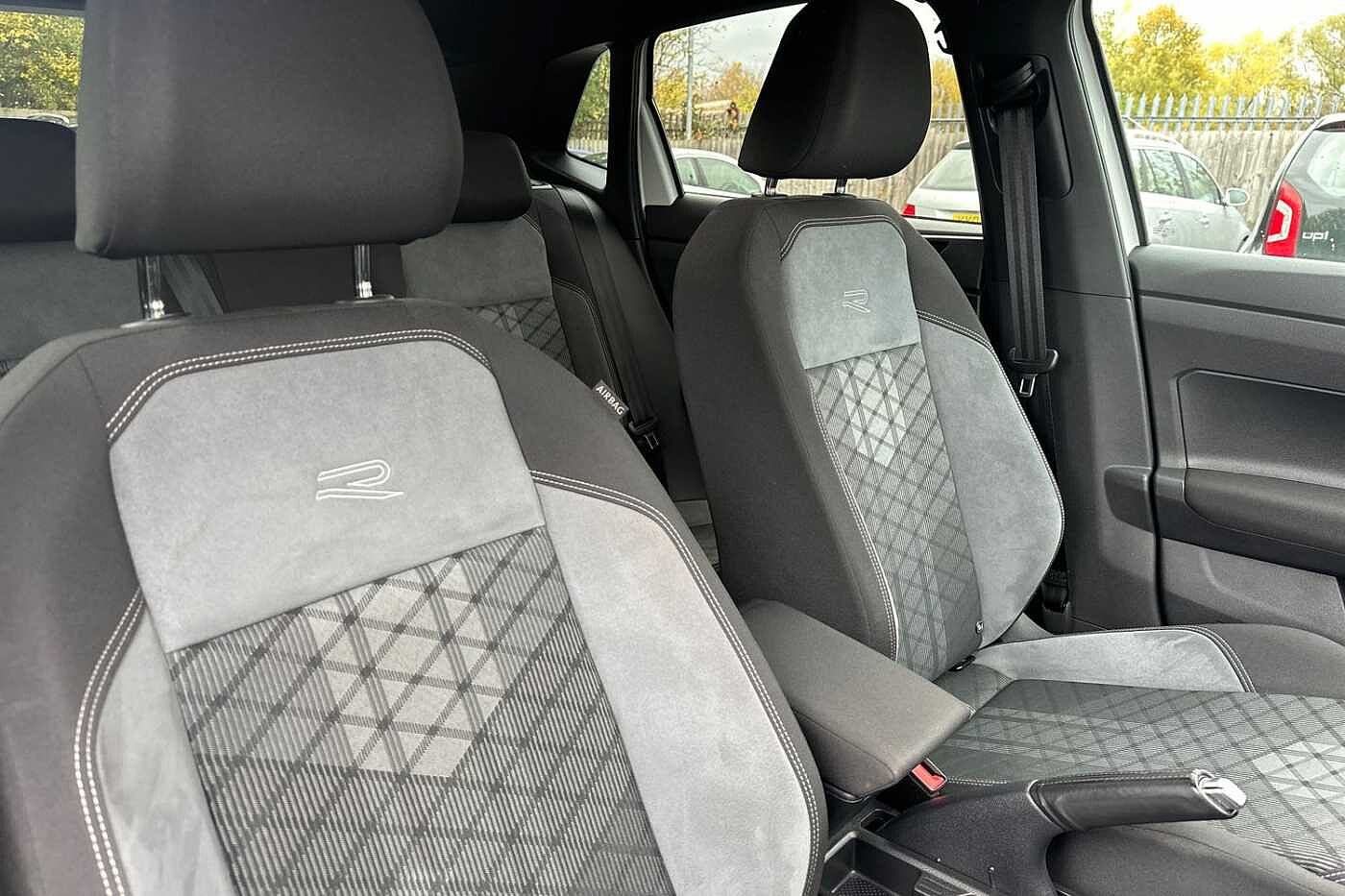 Used Volkswagen Polo 2023 for sale - 76400287: Photo 14