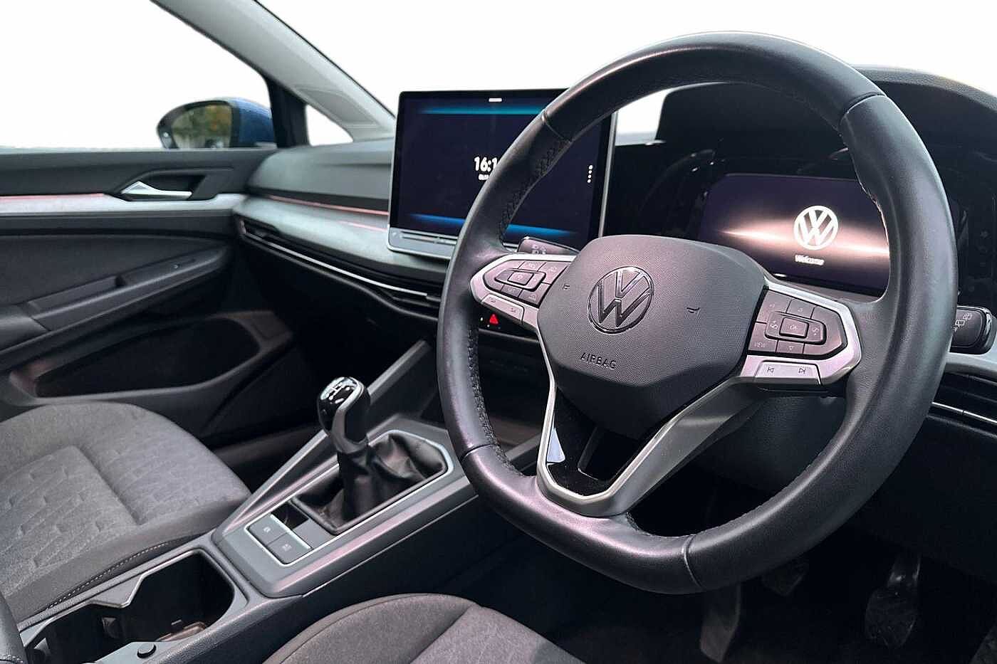 Used Volkswagen Golf 2024 for sale - 77307151: Photo 6