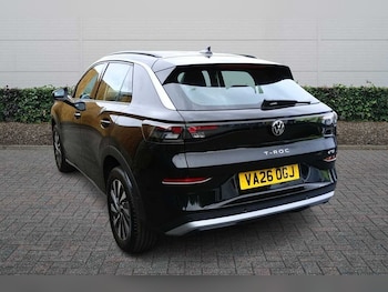 Used Volkswagen T-Roc 2026 for sale - 79465967: Photo