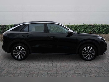 Used Volkswagen T-Roc 2026 for sale - 79465967: Photo