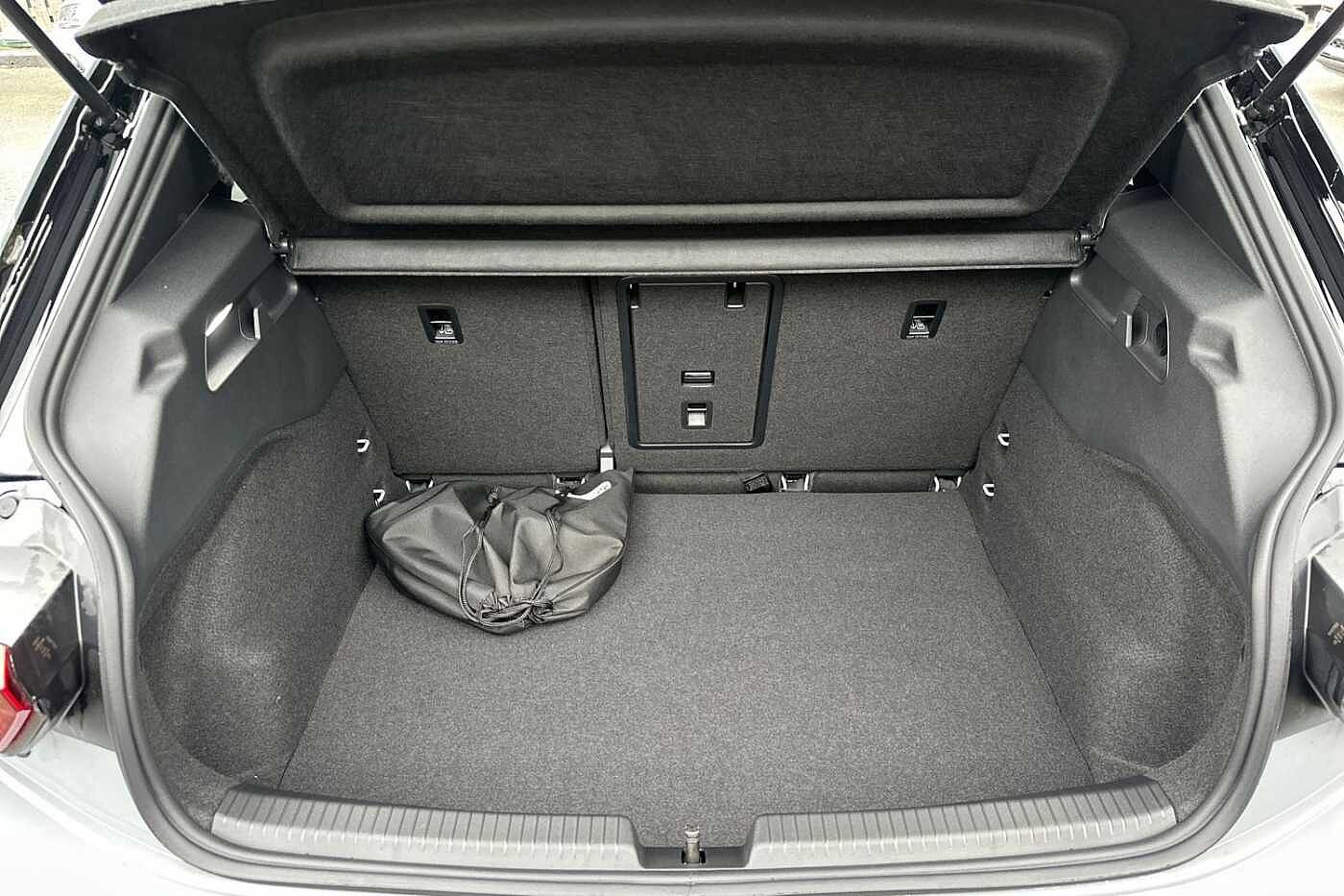 Used Volkswagen ID.3 2025 for sale - 76154283: Photo 11