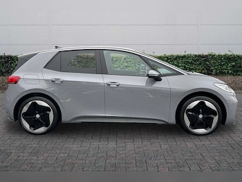 Used Volkswagen ID.3 2025 for sale - 76154283: Photo 4