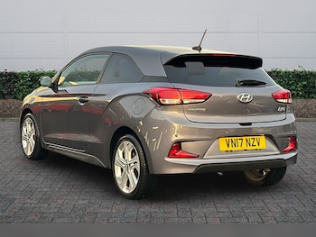 Used Hyundai i20 2017 for sale - 76703550: Photo