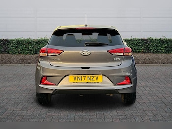 Used Hyundai i20 2017 for sale - 76703550: Photo