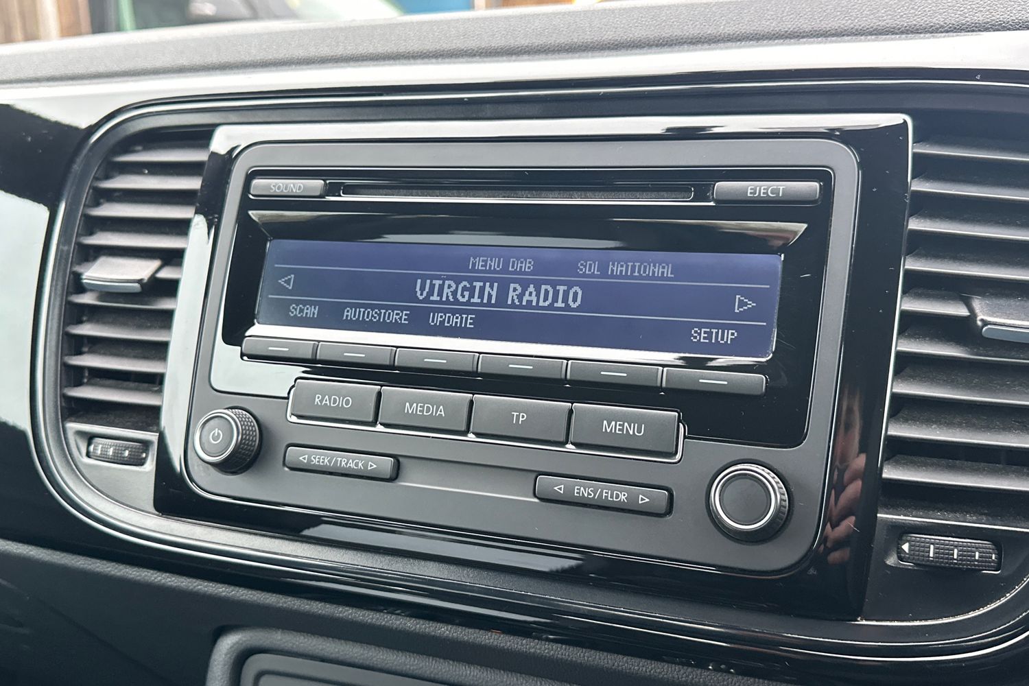 Used Volkswagen Beetle 2014 for sale - 77809674: Photo 11