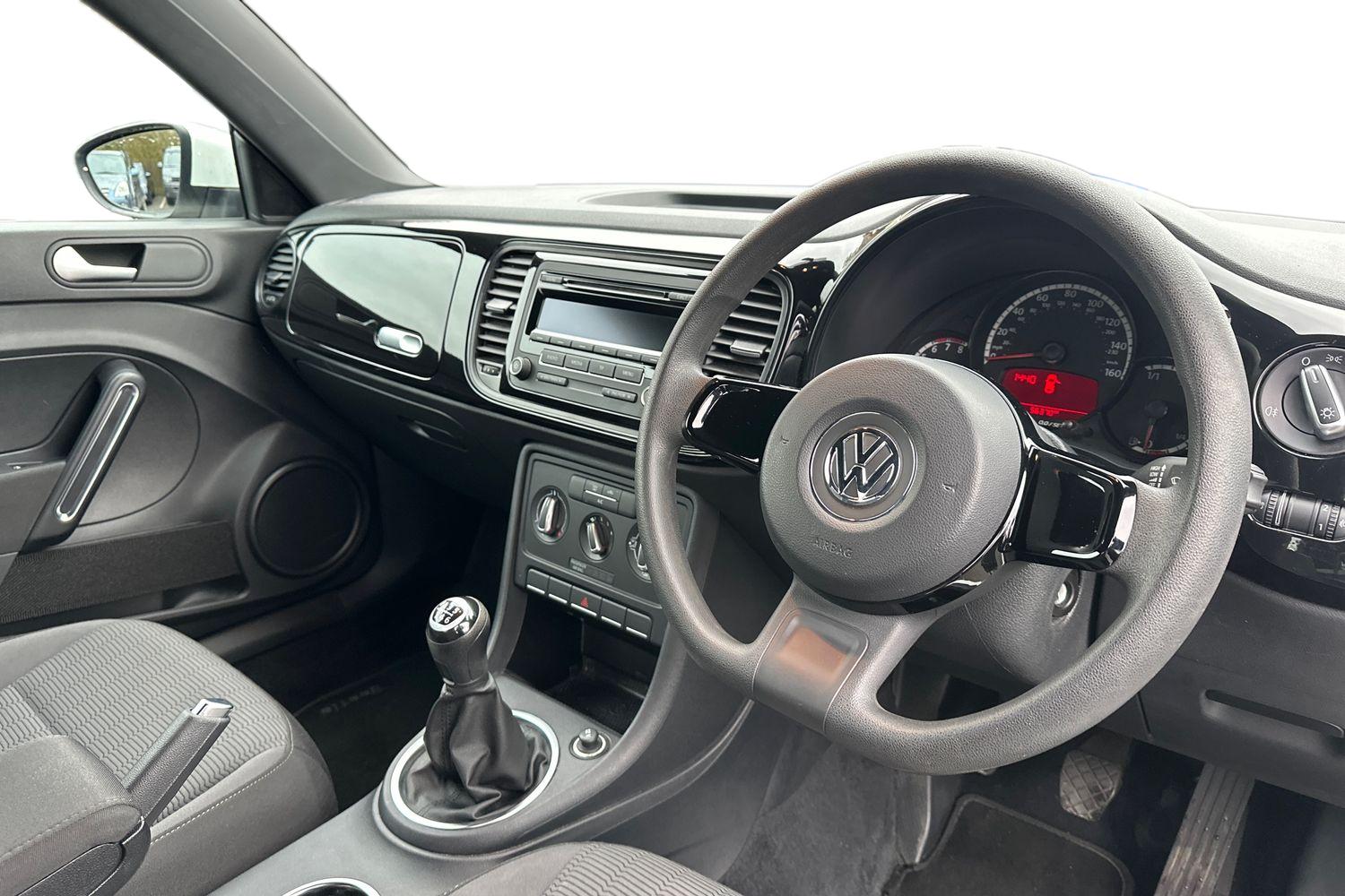 Used Volkswagen Beetle 2014 for sale - 77809674: Photo 12