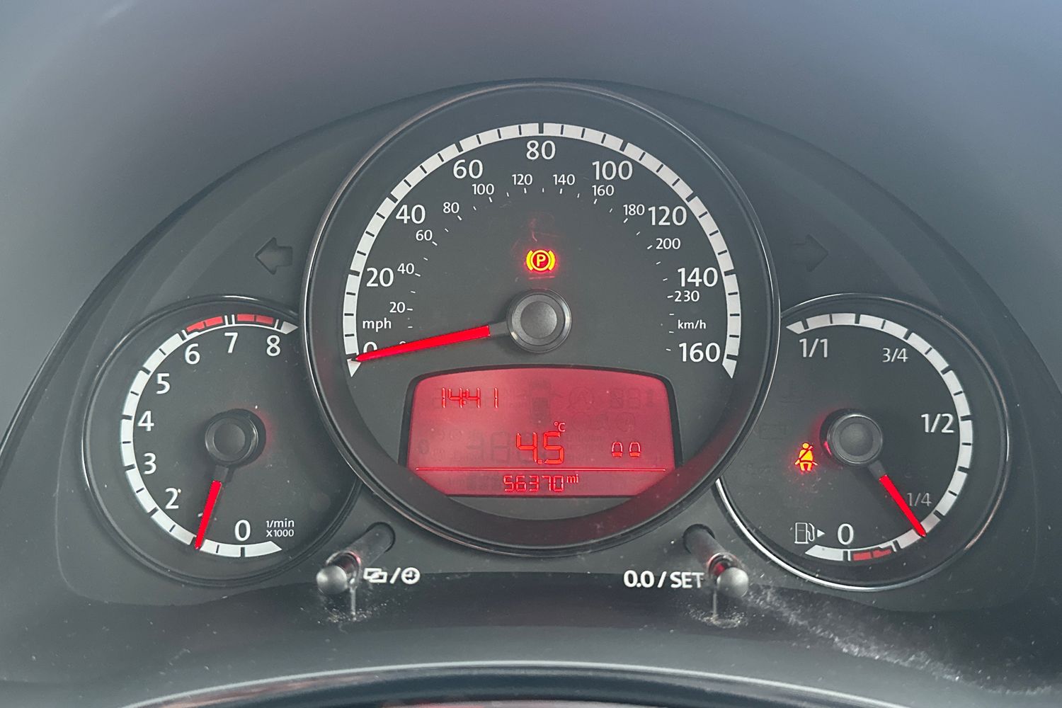 Used Volkswagen Beetle 2014 for sale - 77809674: Photo 14