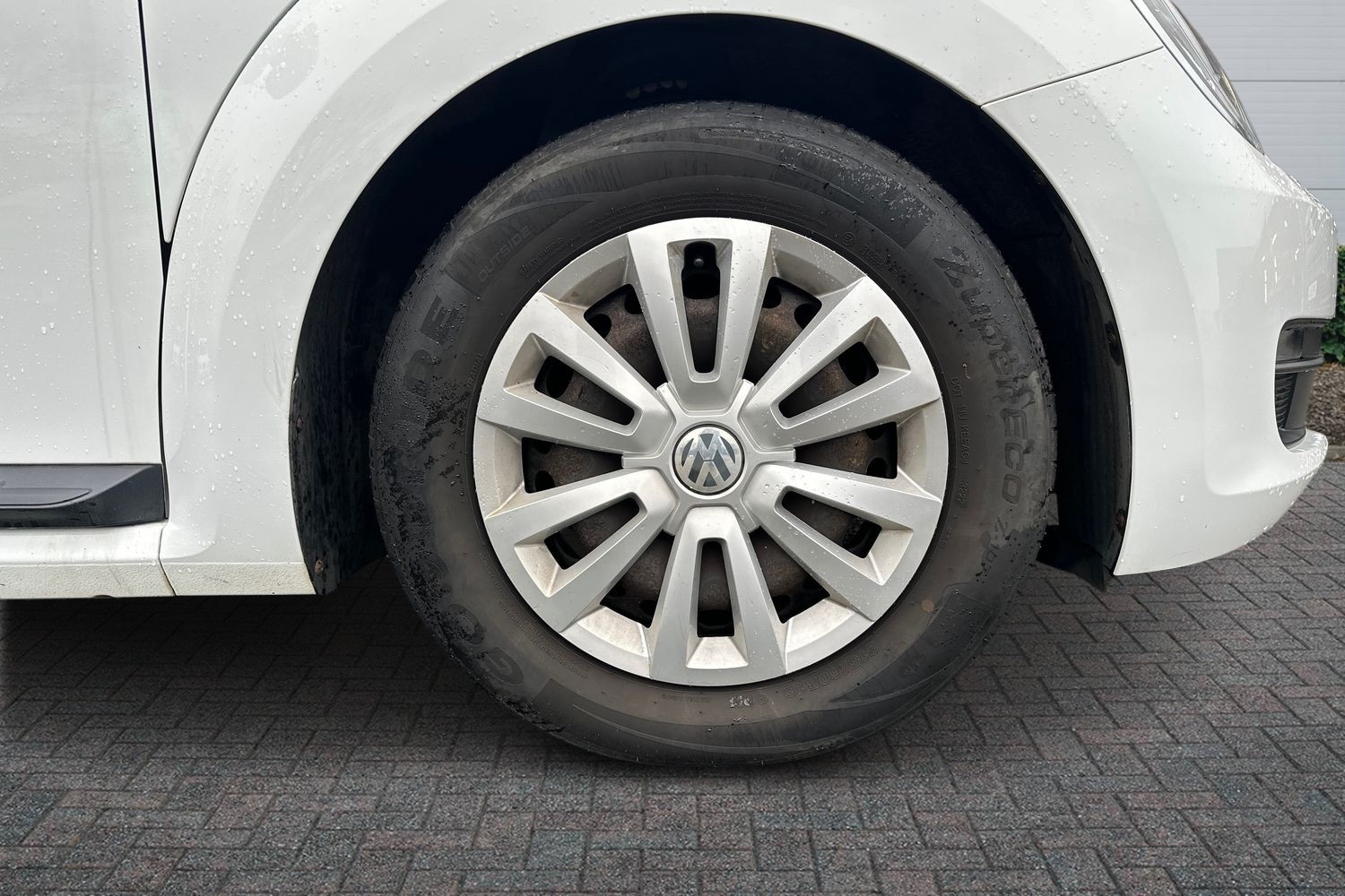 Used Volkswagen Beetle 2014 for sale - 77809674: Photo 6